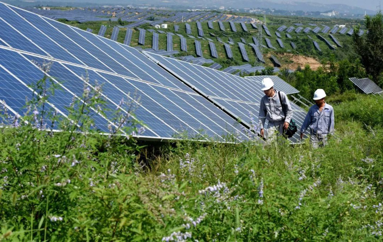 光伏電站巡檢危險嗎，光伏電站匯流箱巡檢方法注意事項